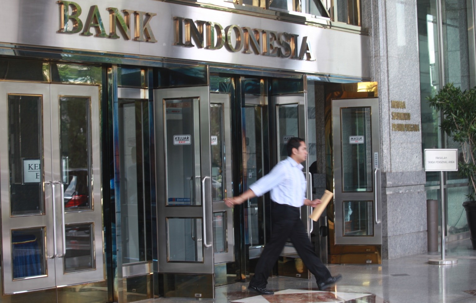 Kisaran Gaji dan Tunjangan PKWT Bank Indonesia