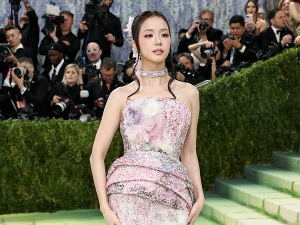 Benjamin Voortmans Bantah Jisoo BLACKPINK Curi Desain