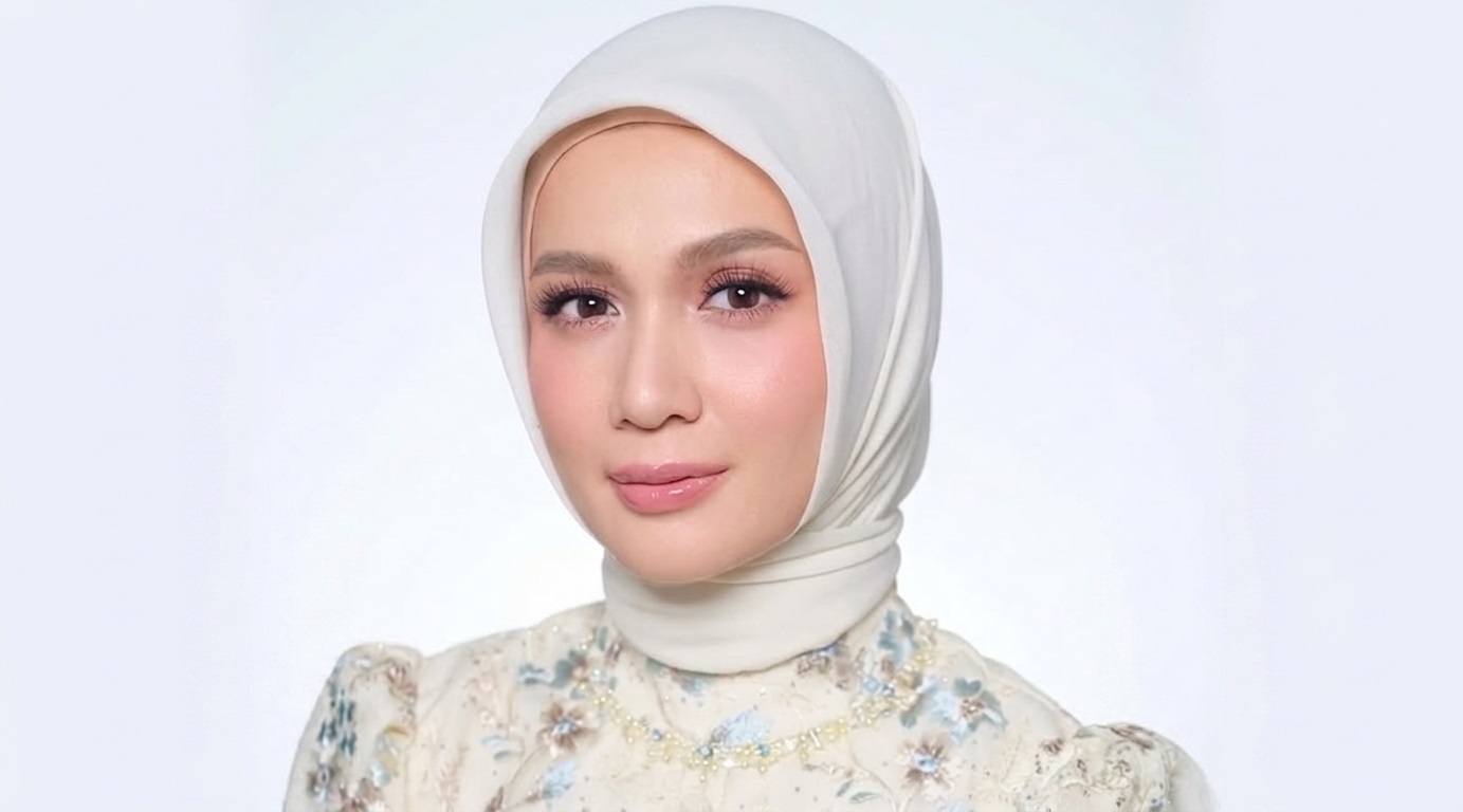 Dea Annisa Mantap Berhijab Usai Menikah, Ingin Jaga Diri