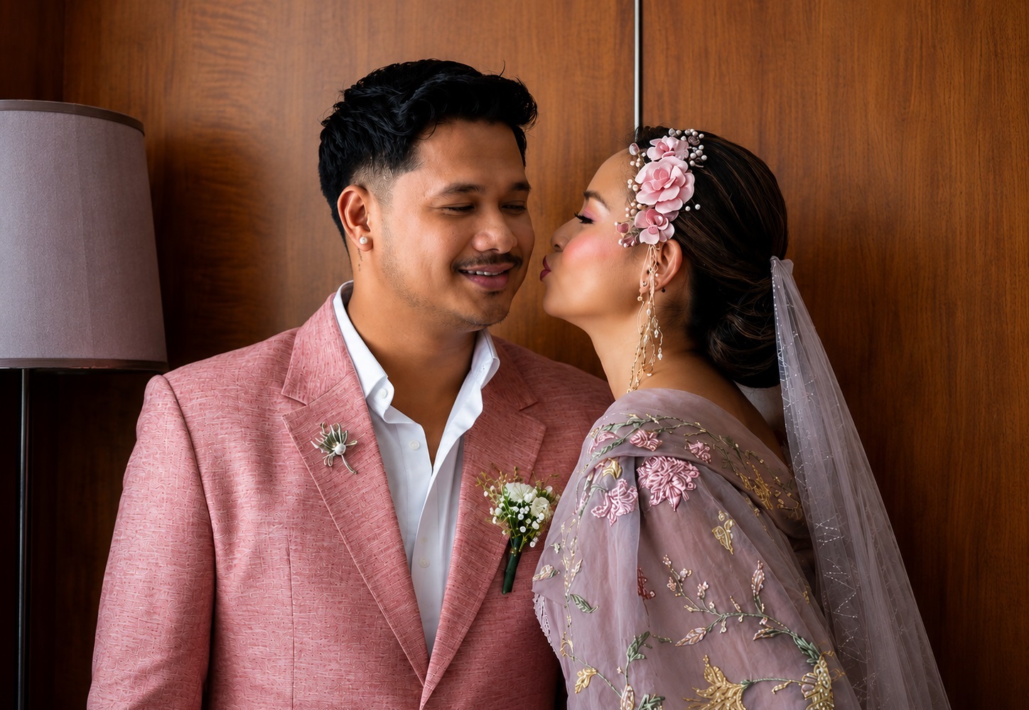 Joanna Alexandra Menikah Lagi, Tampil dengan Gaun Pink
